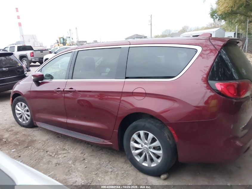 2017 Chrysler Pacifica Touring VIN: 2C4RC1DG1HR695523 Lot: 43560144