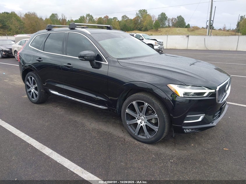VOLVO XC60 T5 INSCRIPTION