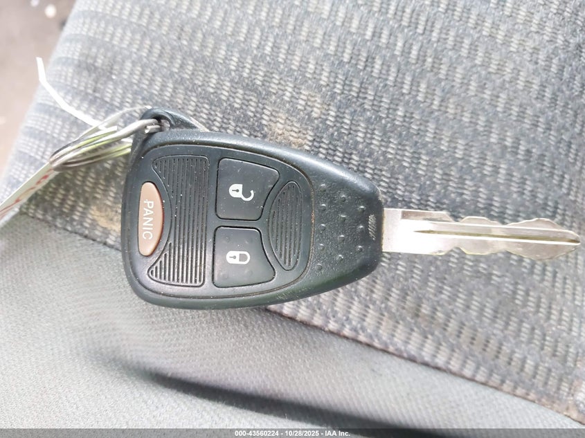 2007 Dodge Dakota Slt VIN: 1D7HW48P17S263564 Lot: 43560224