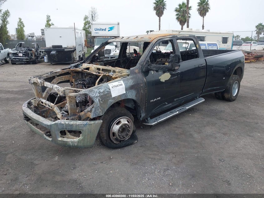 3C63RRHJ1NG160399 2022 RAM 3500 photo no. 2