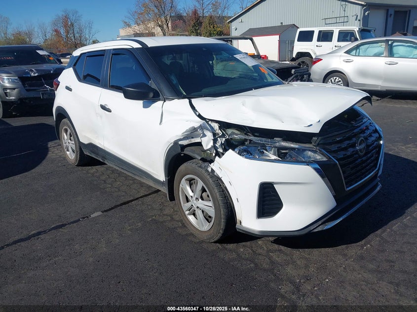 NISSAN KICKS S XTRONIC CVT