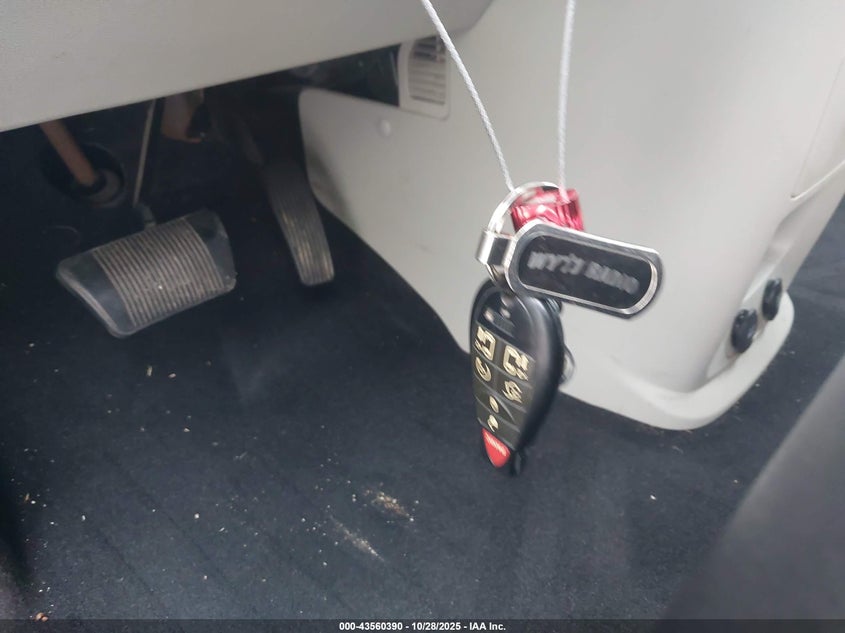 2013 Chrysler Town & Country Touring-L VIN: 2C4RC1CG5DR646658 Lot: 43560390