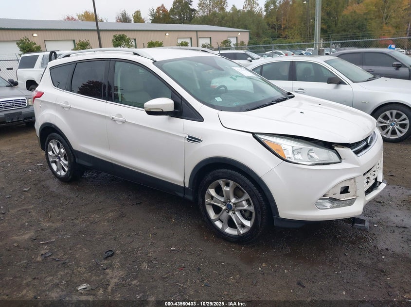 FORD ESCAPE TITANIUM