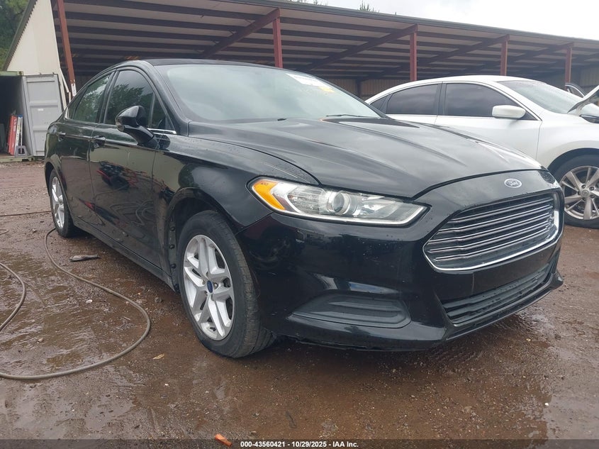 FORD FUSION SE