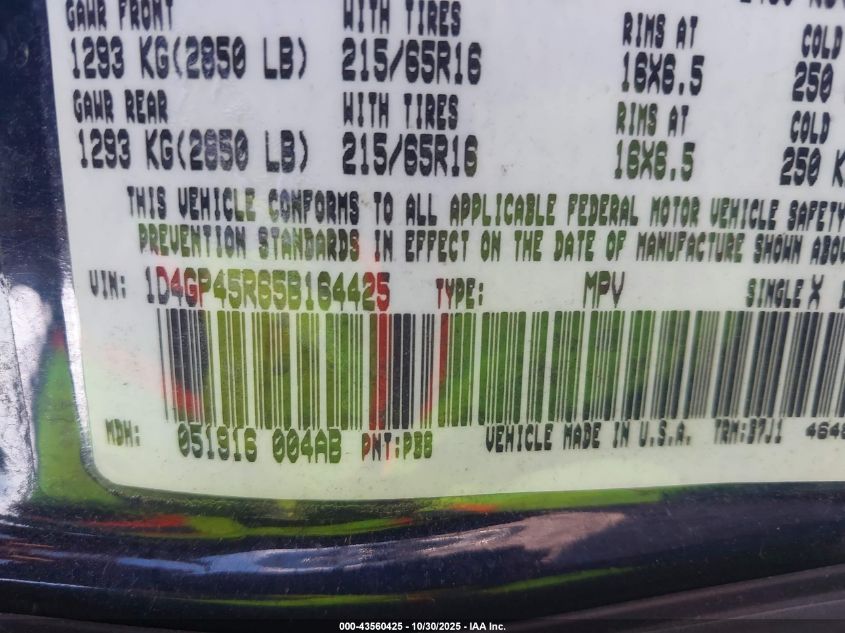 2005 Dodge Caravan Sxt VIN: 1D4GP45R65B164425 Lot: 43560425