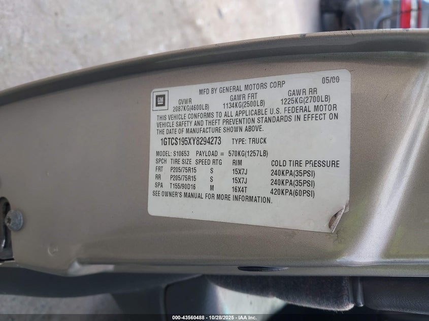 2000 GMC Sonoma Sls VIN: 1GTCS195XY8294273 Lot: 43560488