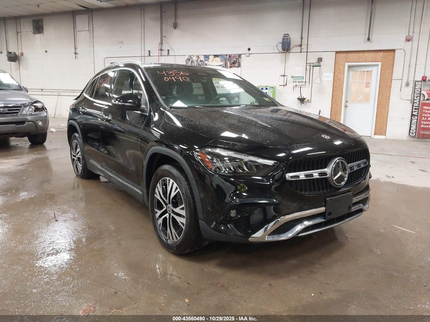 MERCEDES-BENZ GLA-CLASS 4MATIC