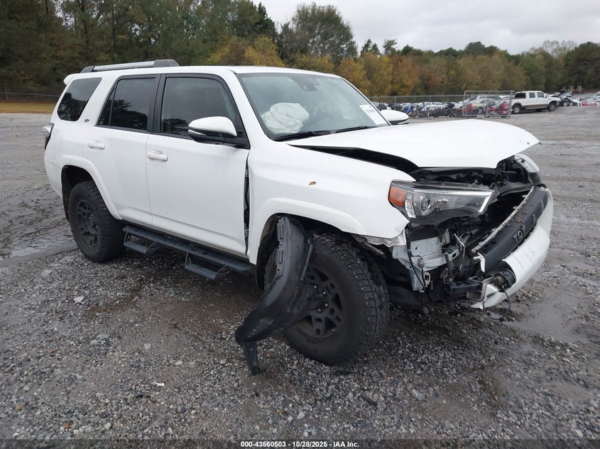 TOYOTA 4RUNNER SR5 PREMIUM