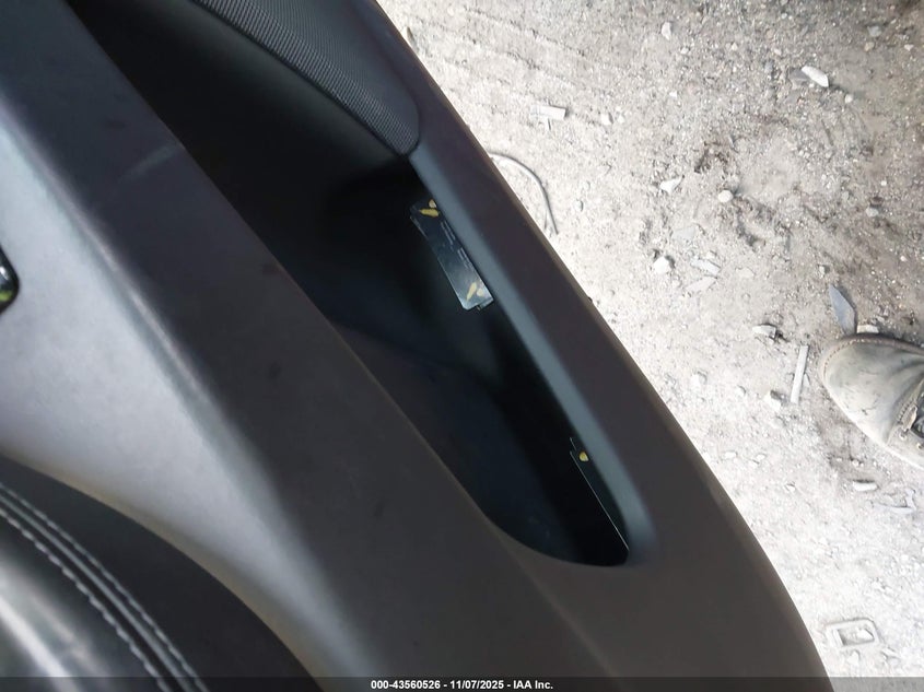 2016 Tesla Model X 60D/70D/75D/90D/P100D VIN: 5YJXCBE28GF020410 Lot: 43560526