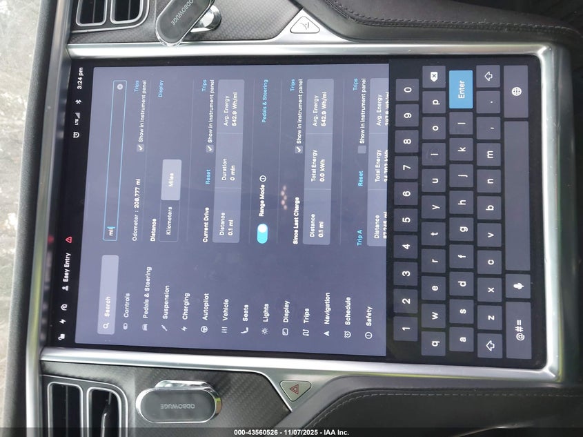 2016 Tesla Model X 60D/70D/75D/90D/P100D VIN: 5YJXCBE28GF020410 Lot: 43560526