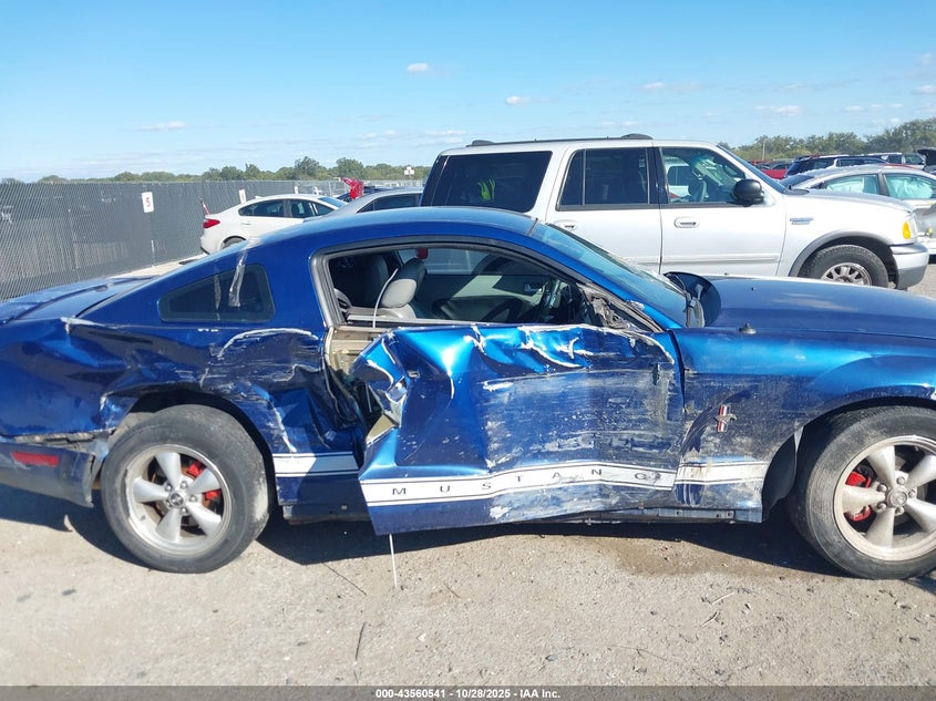 2008 Ford Mustang V6 Deluxe/V6 Premium VIN: 1ZVHT80N585141162 Lot: 43560541