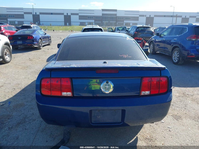 2008 Ford Mustang V6 Deluxe/V6 Premium VIN: 1ZVHT80N585141162 Lot: 43560541