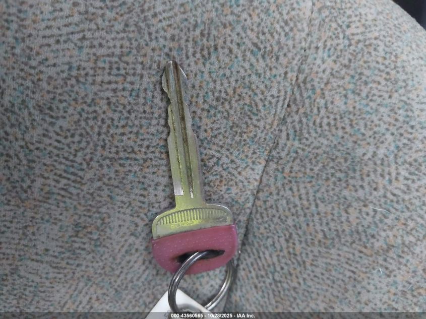 2001 Hyundai Elantra Gls VIN: KMHDN45DX1U144831 Lot: 43560565