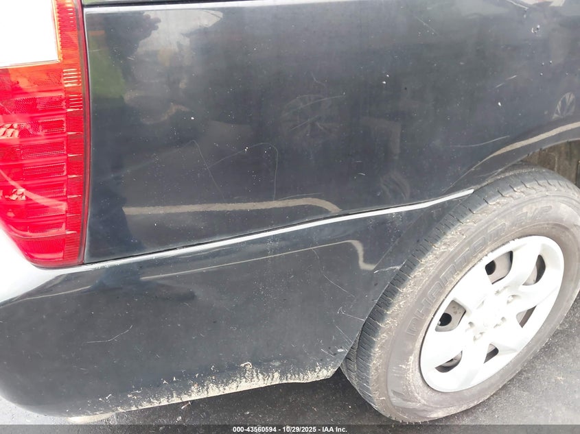 2010 Kia Sedona Lx VIN: KNDMG4C35A6352080 Lot: 43560594