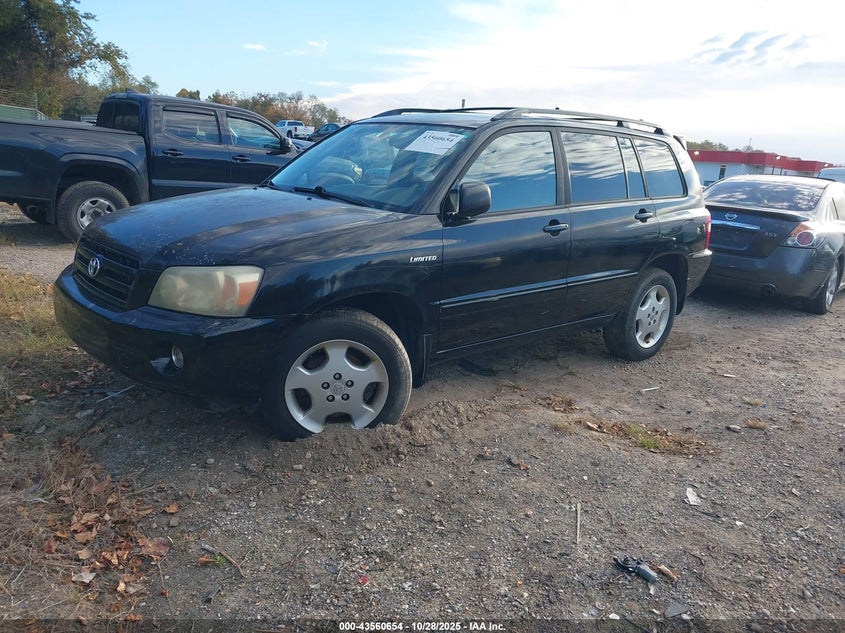 JTEEP21A940010807 2004 TOYOTA HIGHLANDER photo no. 2