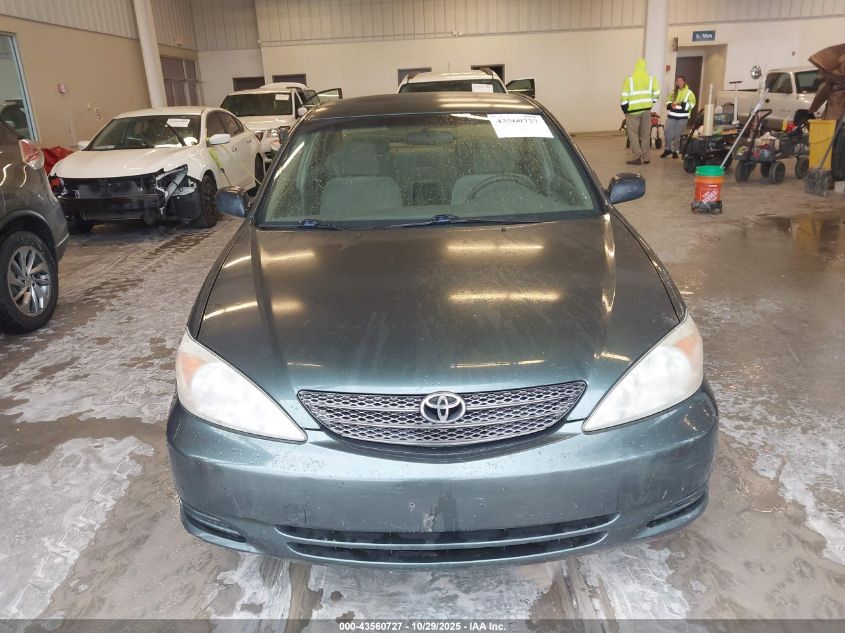 2002 Toyota Camry Le VIN: JTDBE32K020002053 Lot: 43560727