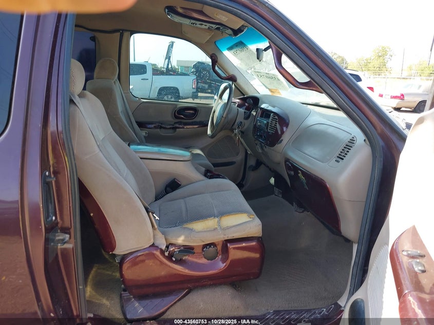1FTRX17292NA36422 2002 FORD F-150 photo no. 5
