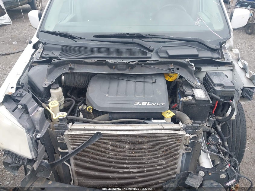 2014 Chrysler Town & Country Touring VIN: 2C4RC1BG4ER348038 Lot: 43560767