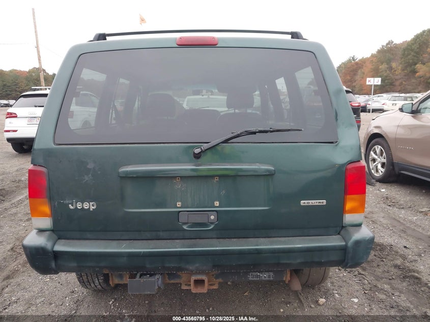 2001 Jeep Cherokee Limited/Sport VIN: 1J4FF58S01L558257 Lot: 43560795