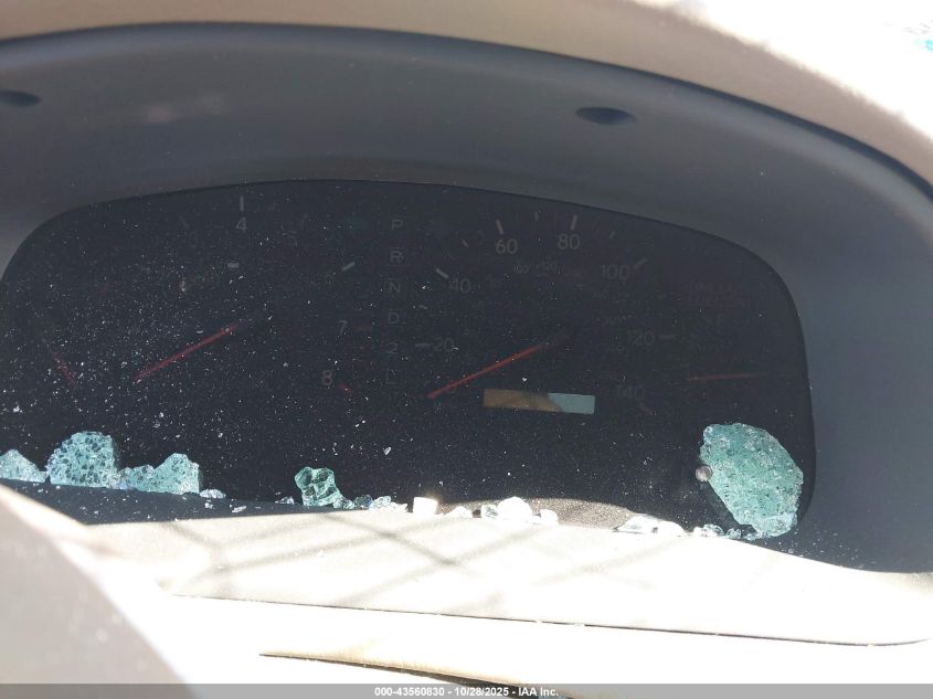 2000 Lexus Es 300 VIN: JT8BF28G2Y5098501 Lot: 43560830