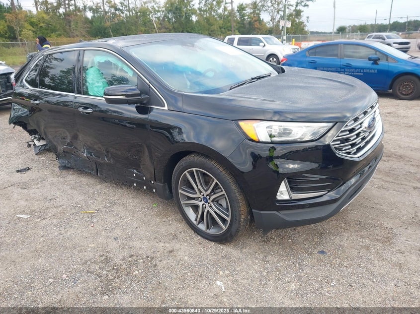 FORD EDGE TITANIUM