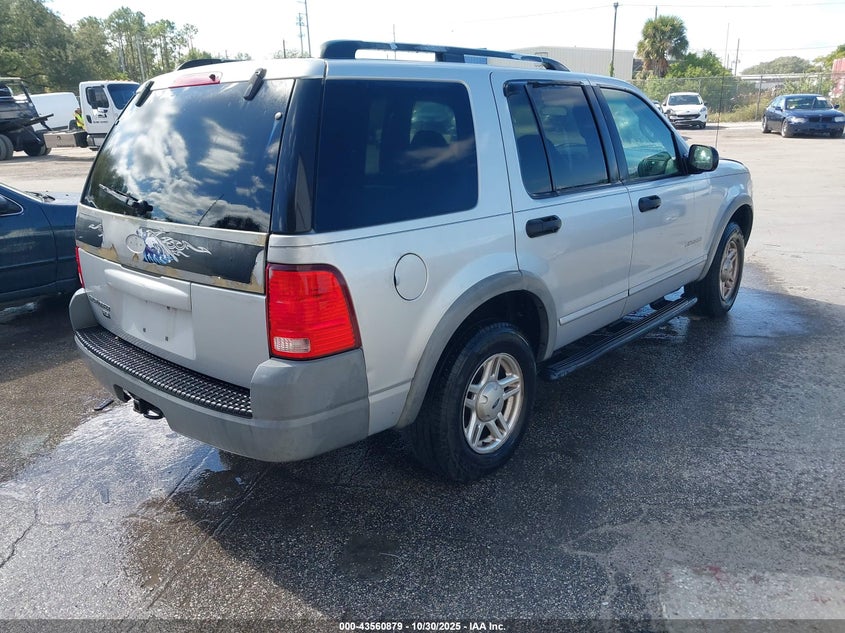 1FMZU72E22UA07200 2002 FORD EXPLORER photo no. 4