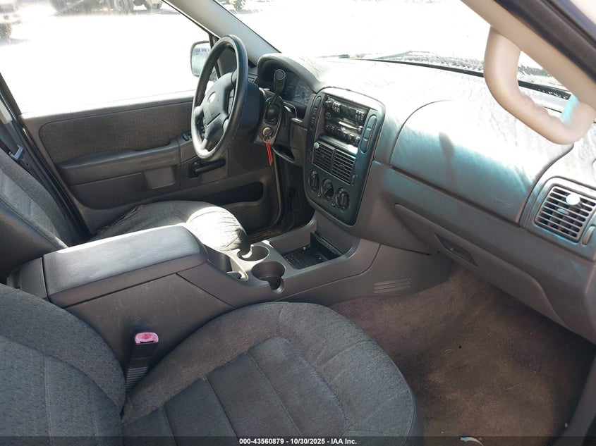 1FMZU72E22UA07200 2002 FORD EXPLORER photo no. 5