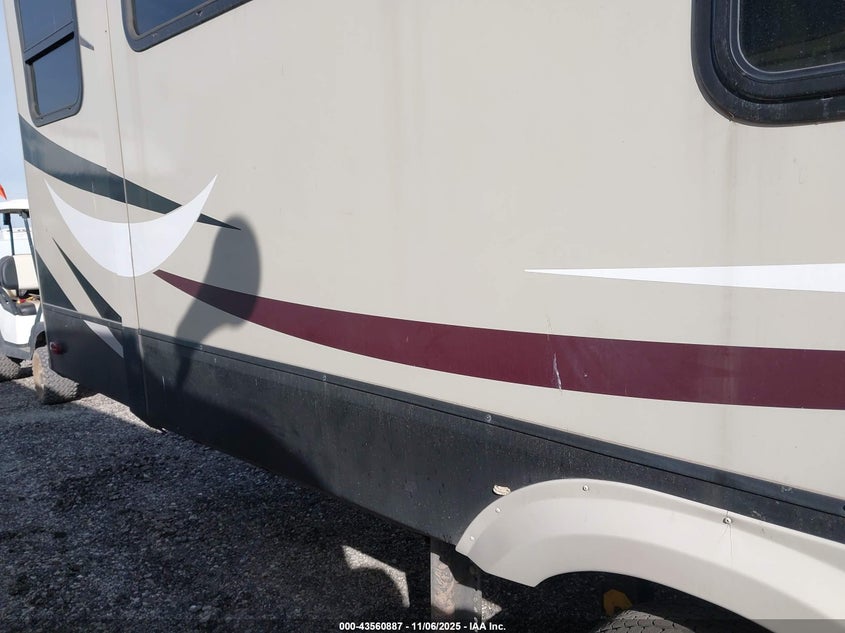 573FR3325G3305641 2016   photo no. 6