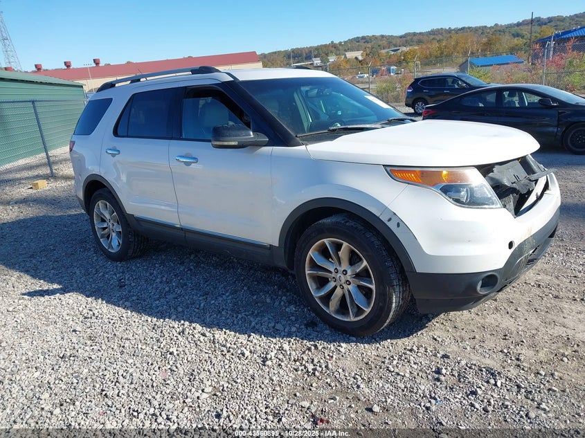 FORD EXPLORER XLT