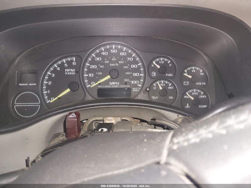 2000 GMC Sierra 1500 Sle VIN: 2GTEC19T3Y1302186 Lot: 43560936