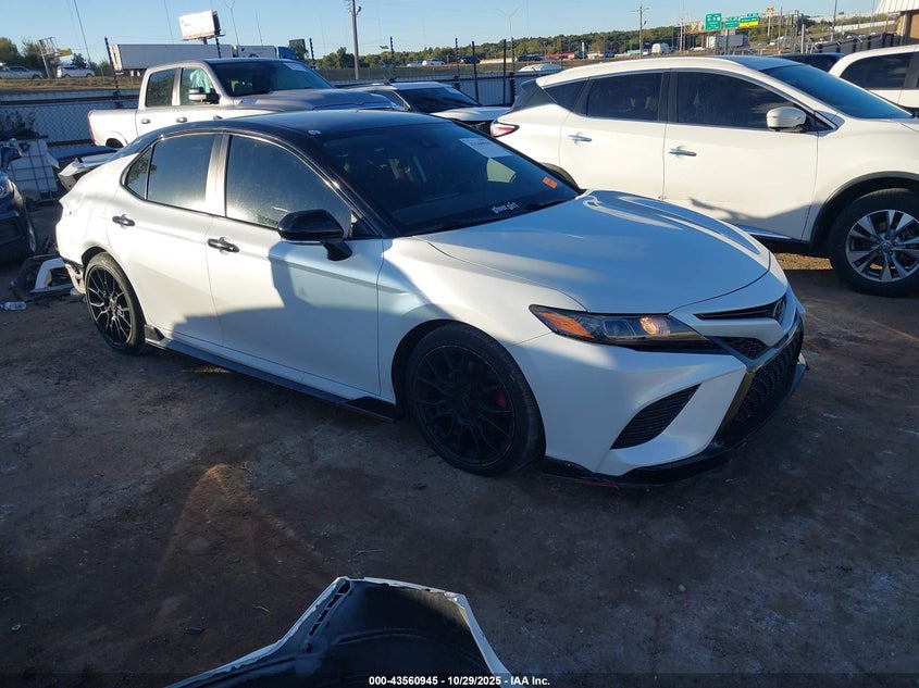 TOYOTA CAMRY TRD V6