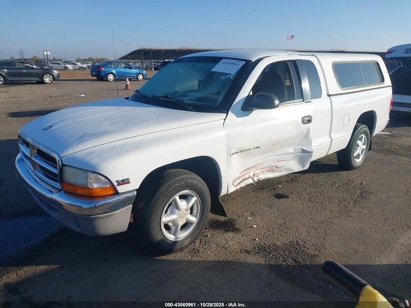 1B7GL22X2WS563740 1998 DODGE DAKOTA photo no. 2
