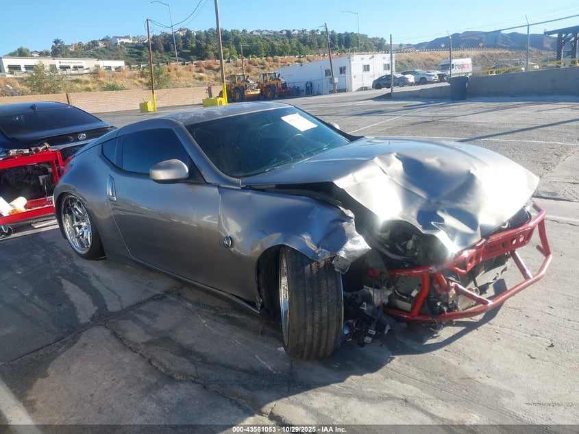 NISSAN 370Z