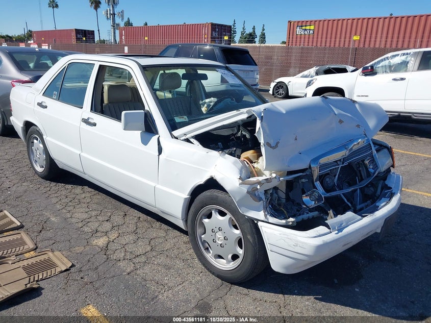 WDBDA28D1MF829050 MERCEDES-BENZ 190 Photo 1