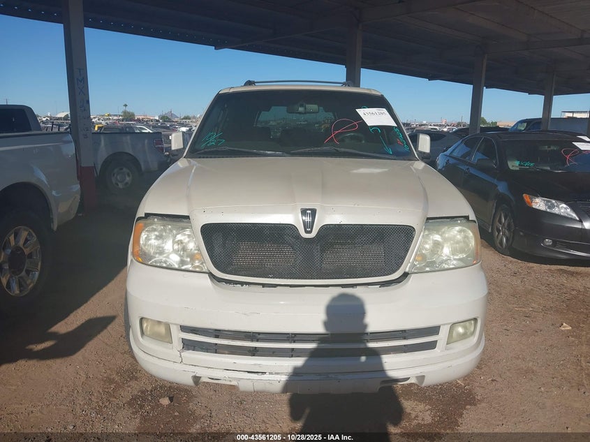 2006 Lincoln Navigator Luxury/Ultimate VIN: 5LMFU27526LJ16330 Lot: 43561205