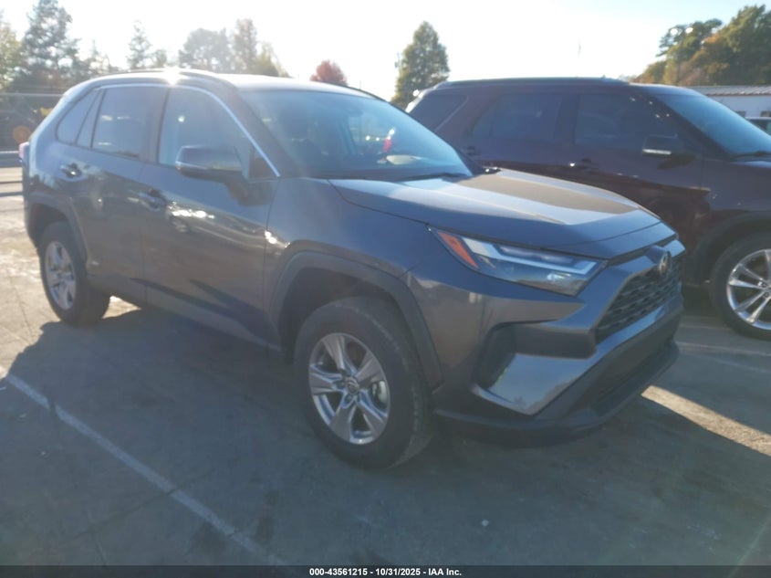TOYOTA RAV4 HYBRID XLE