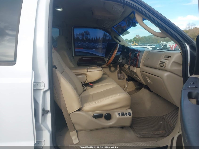 2007 Ford F-350 Lariat/Xl/Xlt VIN: 1FTWW31P87EA54200 Lot: 43561241