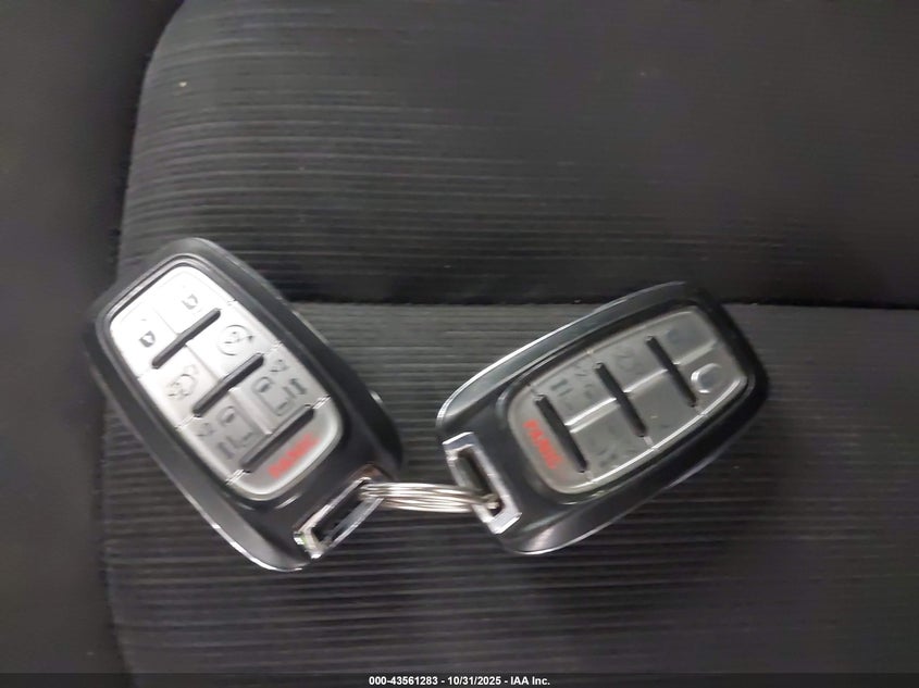 2018 Chrysler Pacifica Touring Plus VIN: 2C4RC1FG6JR131689 Lot: 43561283