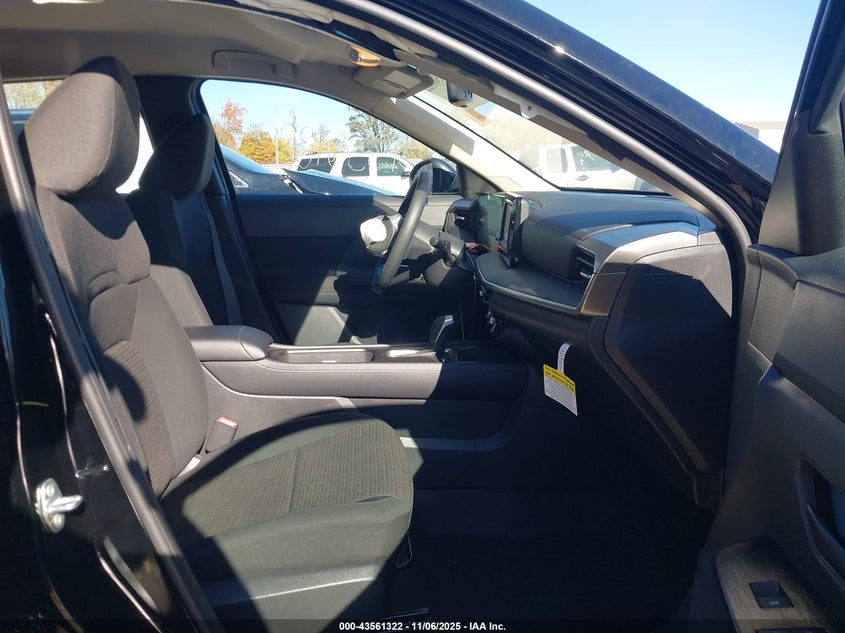 2025 NISSAN KICKS S INTELLIGENT AWD 3N8AP6BB2SL322246