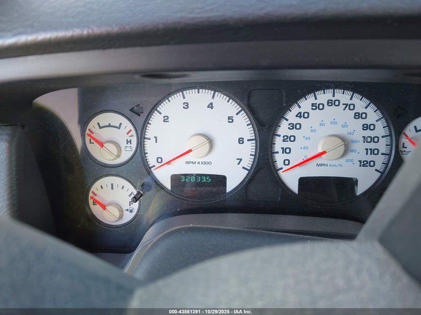 2004 Dodge Ram 1500 Slt/Laramie VIN: 1D7HA18D34S744592 Lot: 43561391