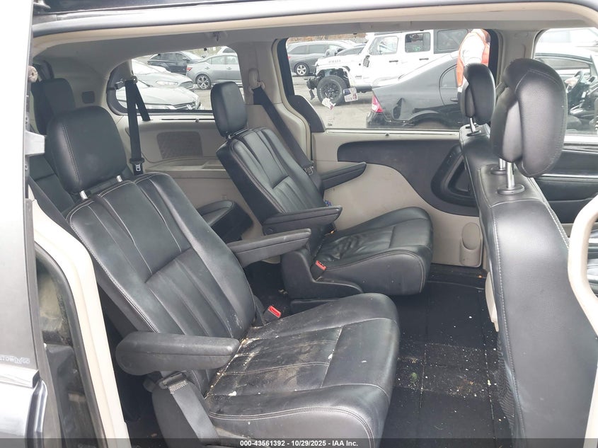 2014 Chrysler Town & Country Touring VIN: 2C4RC1BG3ER195765 Lot: 43561392