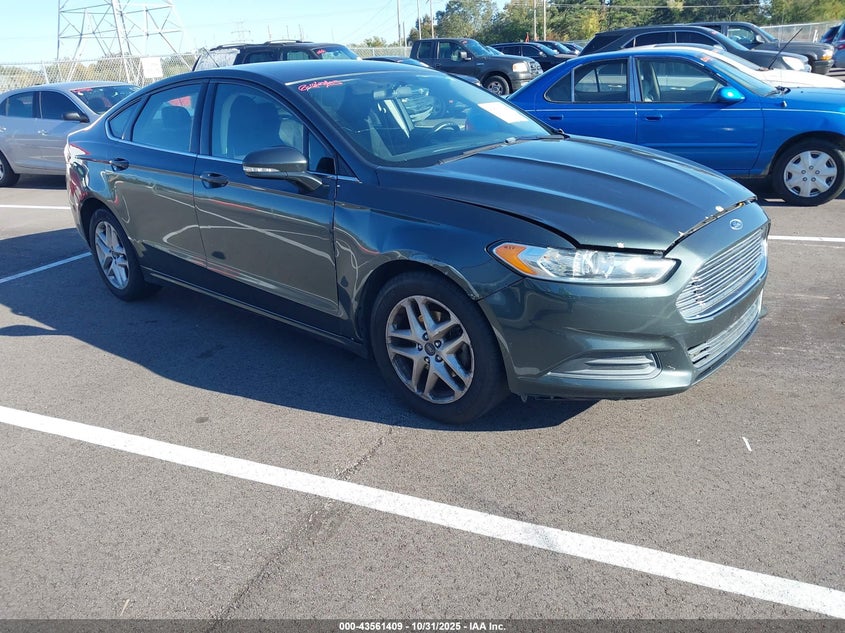 FORD FUSION SE