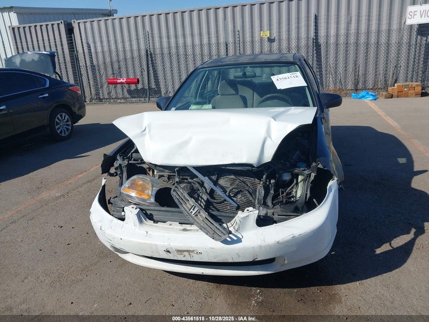 1998 Honda Civic Lx VIN: 1HGEJ6679WL037437 Lot: 43561518