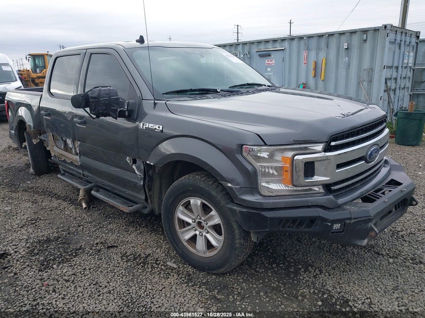 FORD F-150 XLT