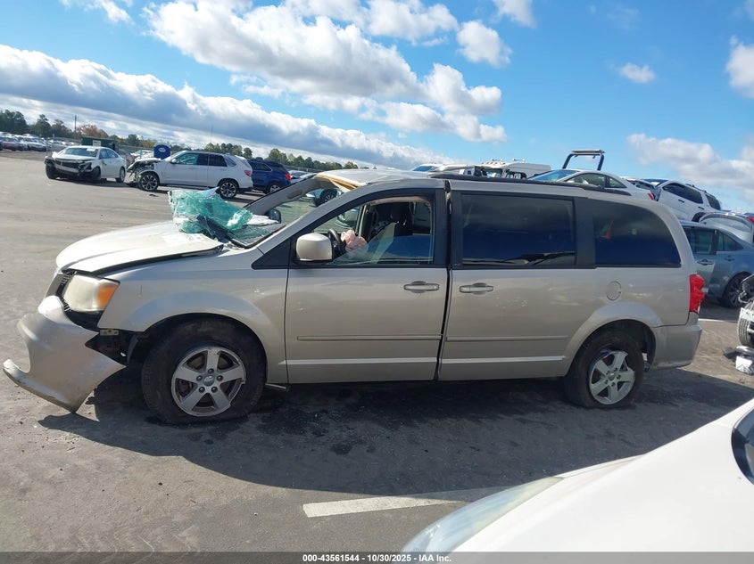 2013 Dodge Grand Caravan Sxt VIN: 2C4RDGCG0DR575272 Lot: 43561544
