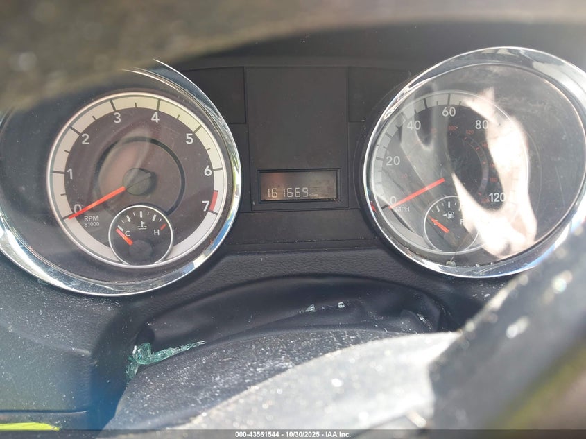 2013 Dodge Grand Caravan Sxt VIN: 2C4RDGCG0DR575272 Lot: 43561544