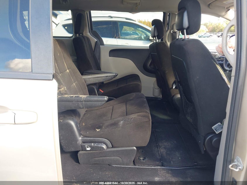 2013 Dodge Grand Caravan Sxt VIN: 2C4RDGCG0DR575272 Lot: 43561544