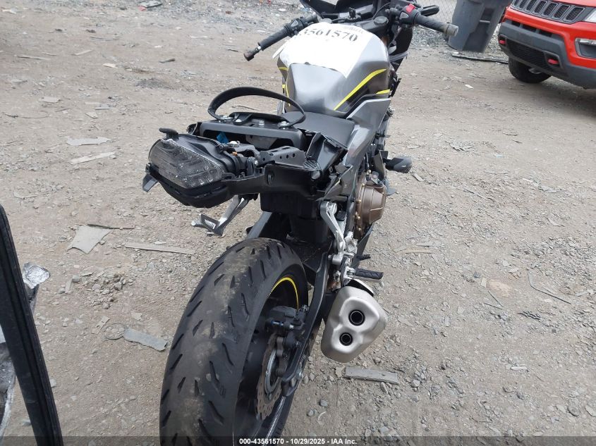 2023 Honda Cbr500 Ra VIN: MLHPC6258P5400058 Lot: 43561570