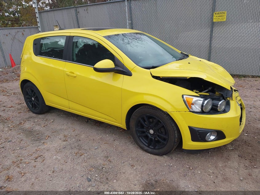 CHEVROLET SONIC LT AUTO