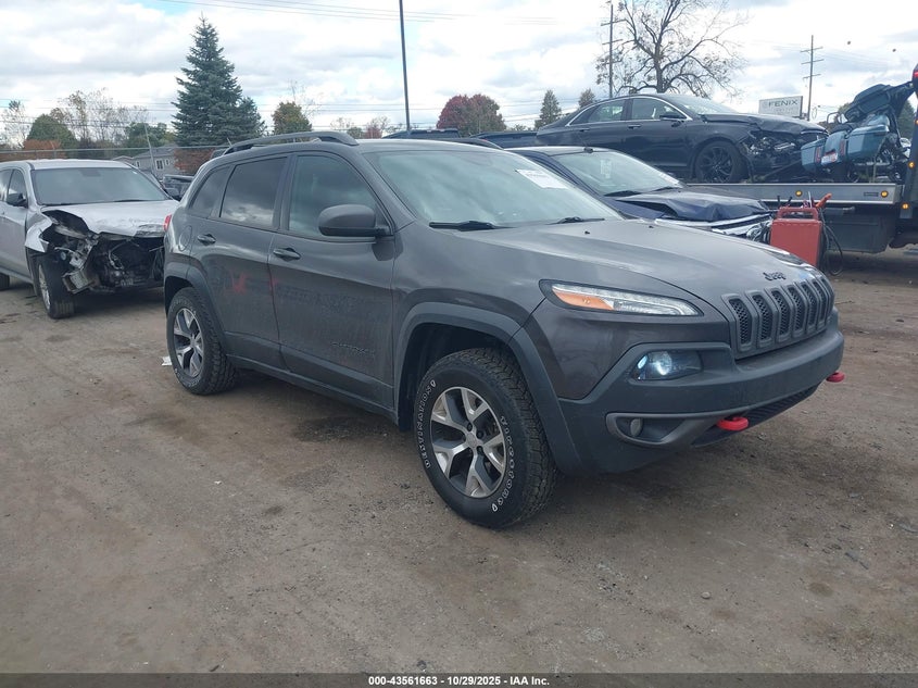 JEEP CHEROKEE TRAILHAWK 4X4